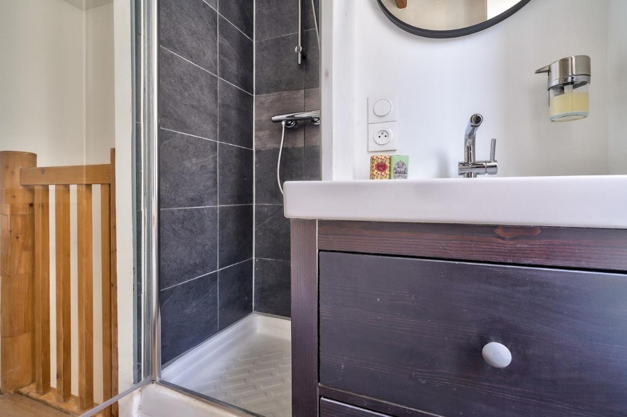 Cute And New Studio Duplex In The Heart Of Paris Exterior photo